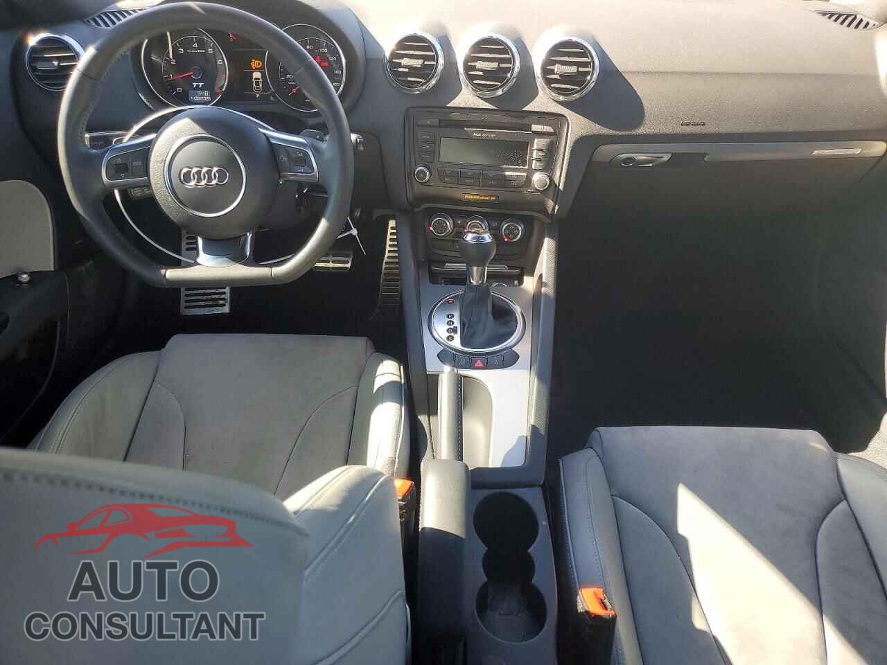AUDI TT 2013 - TRUBFAFK5D1006842