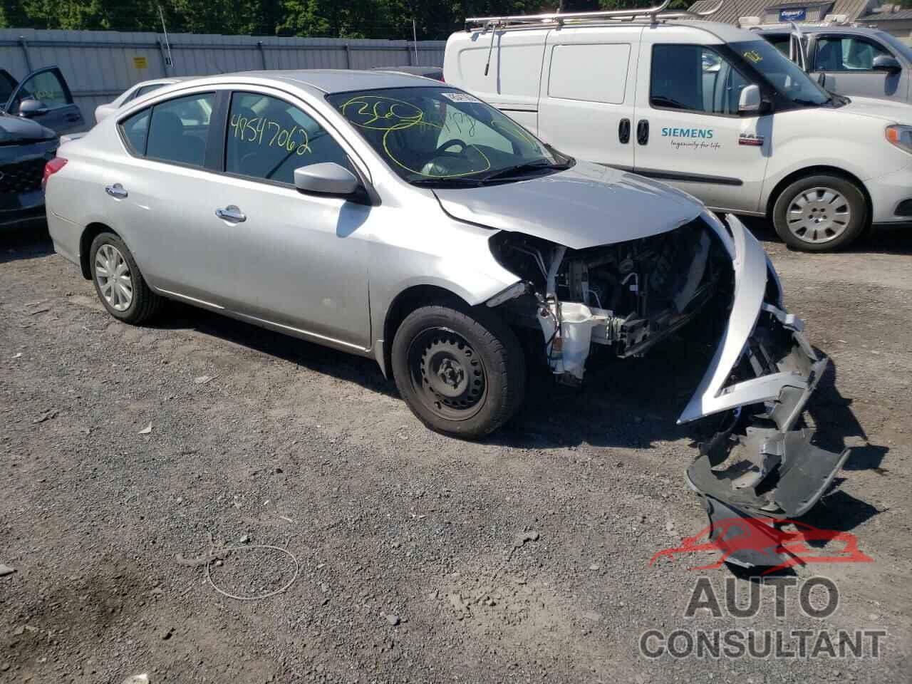 NISSAN VERSA 2017 - 3N1CN7AP4HL853764