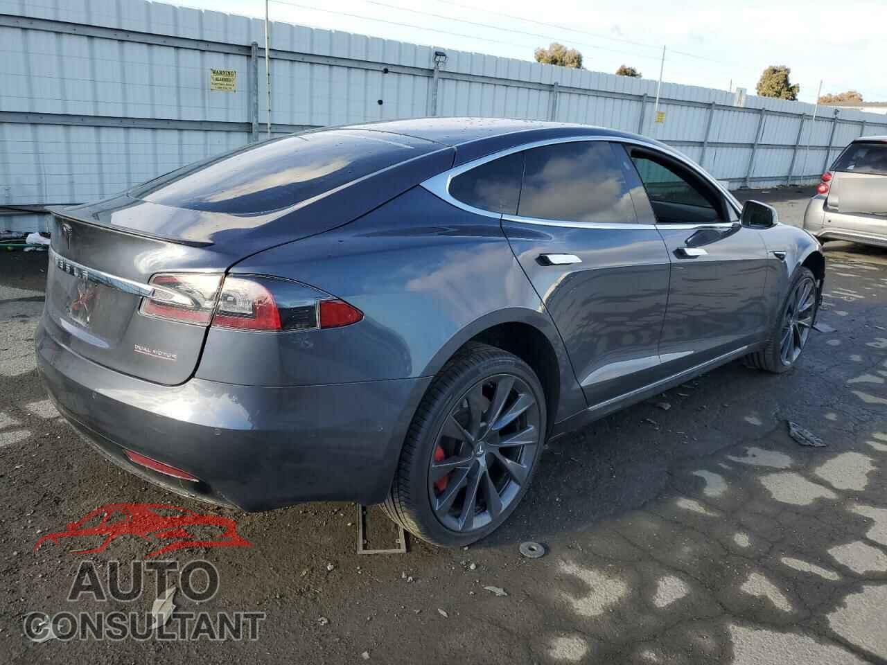 TESLA MODEL S 2020 - 5YJSA1E45LF366419