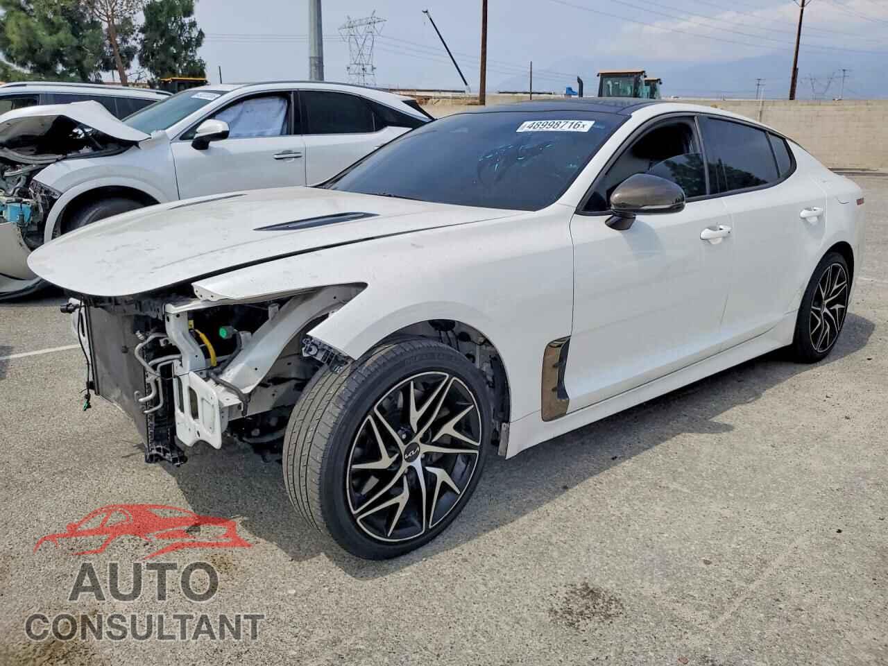 KIA STINGER 2023 - KNAE35LD2P6132870