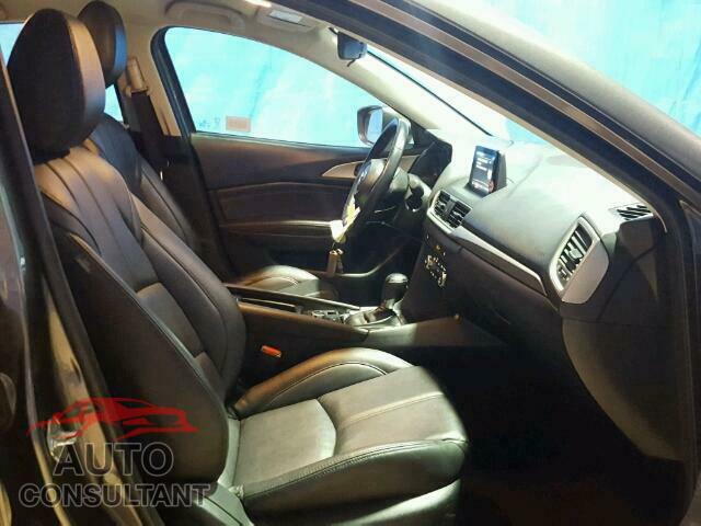 MAZDA 3 2017 - 3MZBN1V79HM152354