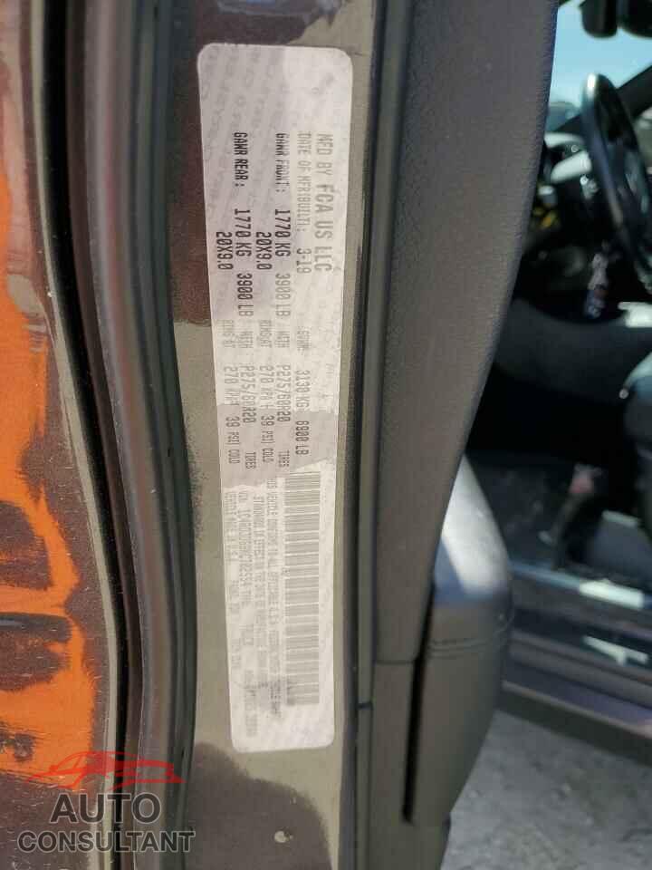 DODGE DURANGO 2019 - 1C4RDJDG9KC702554