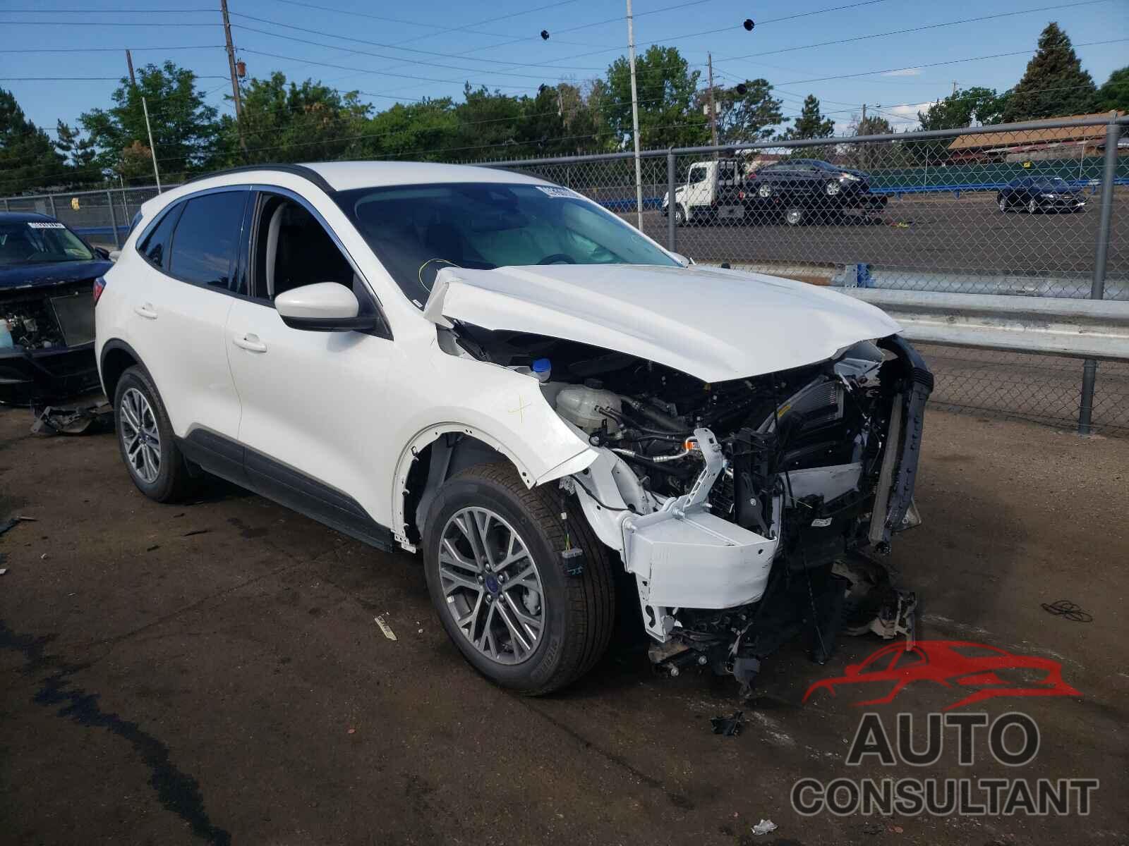 FORD ESCAPE 2021 - 1FMCU9H60MUA64113