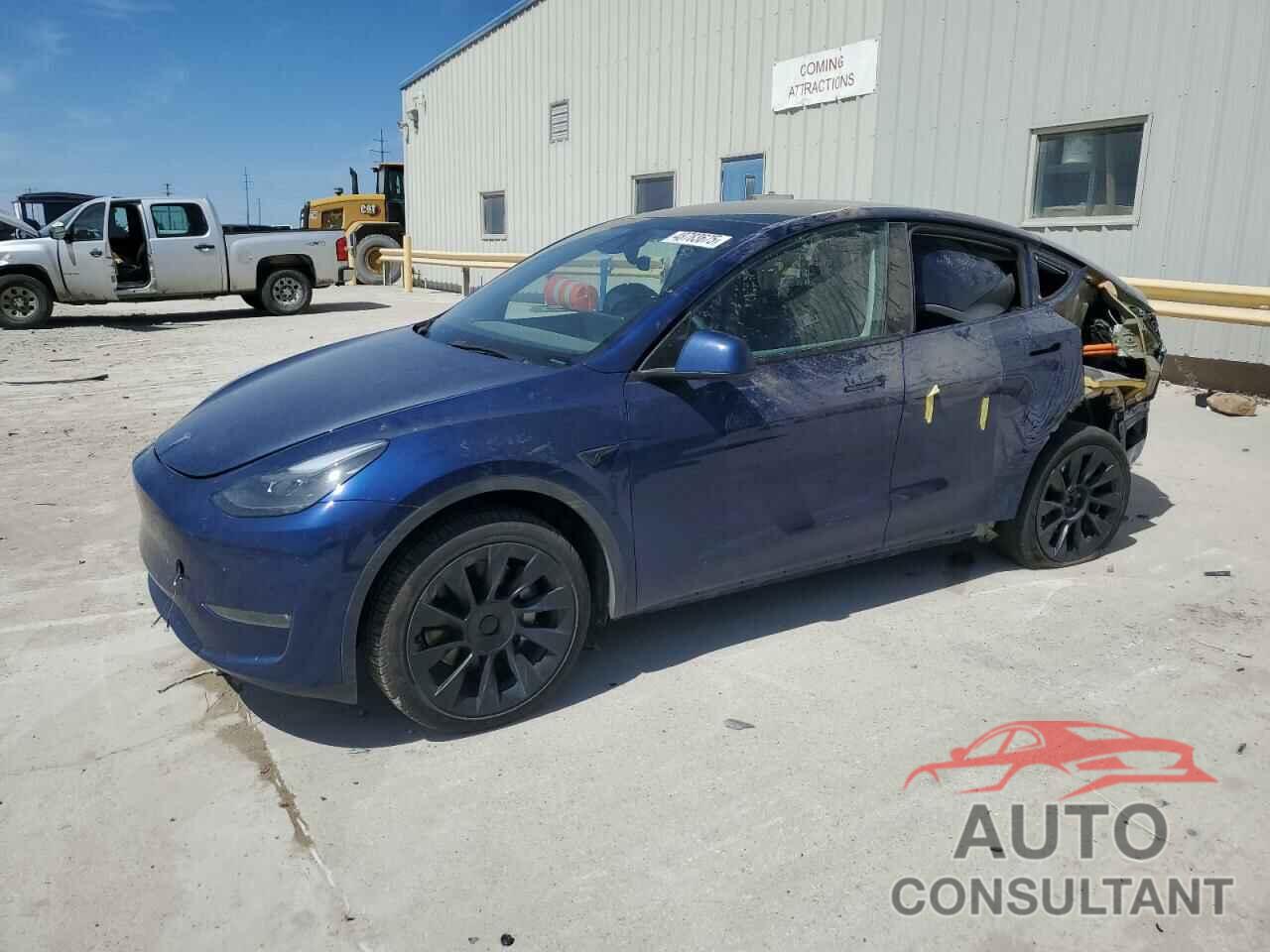 TESLA MODEL Y 2024 - 7SAYGDEE8RA225436