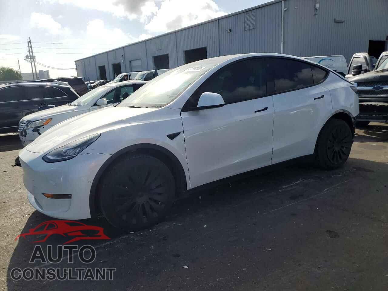 TESLA MODEL Y 2022 - 7SAYGDEE2NF385163