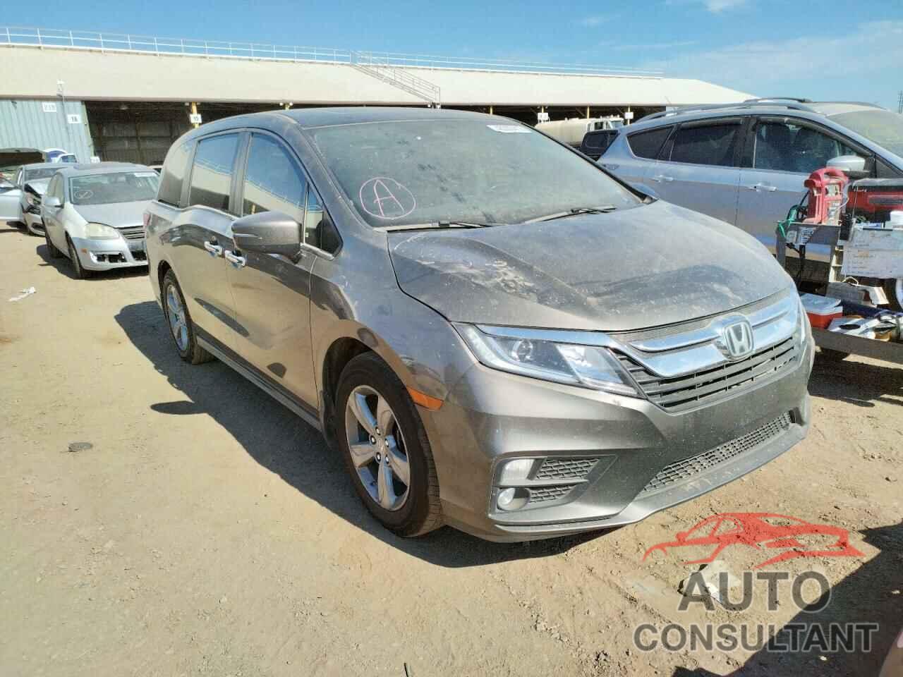 HONDA ODYSSEY 2018 - 5FNRL6H76JB004138