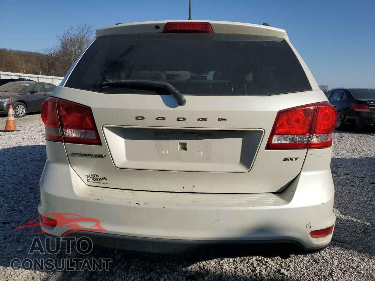 DODGE JOURNEY 2015 - 3C4PDCBB0FT531164