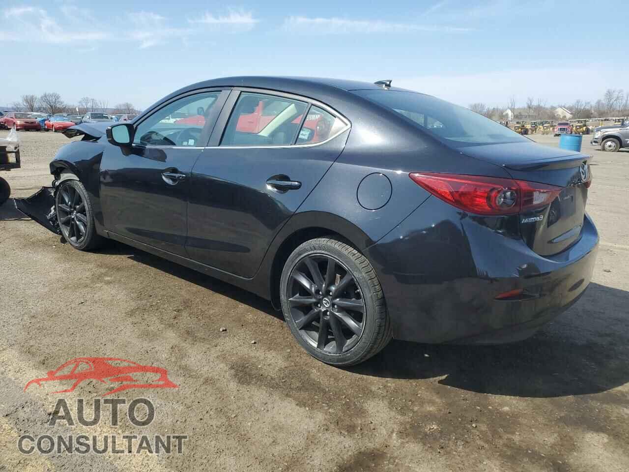 MAZDA 3 2018 - 3MZBN1V30JM161401