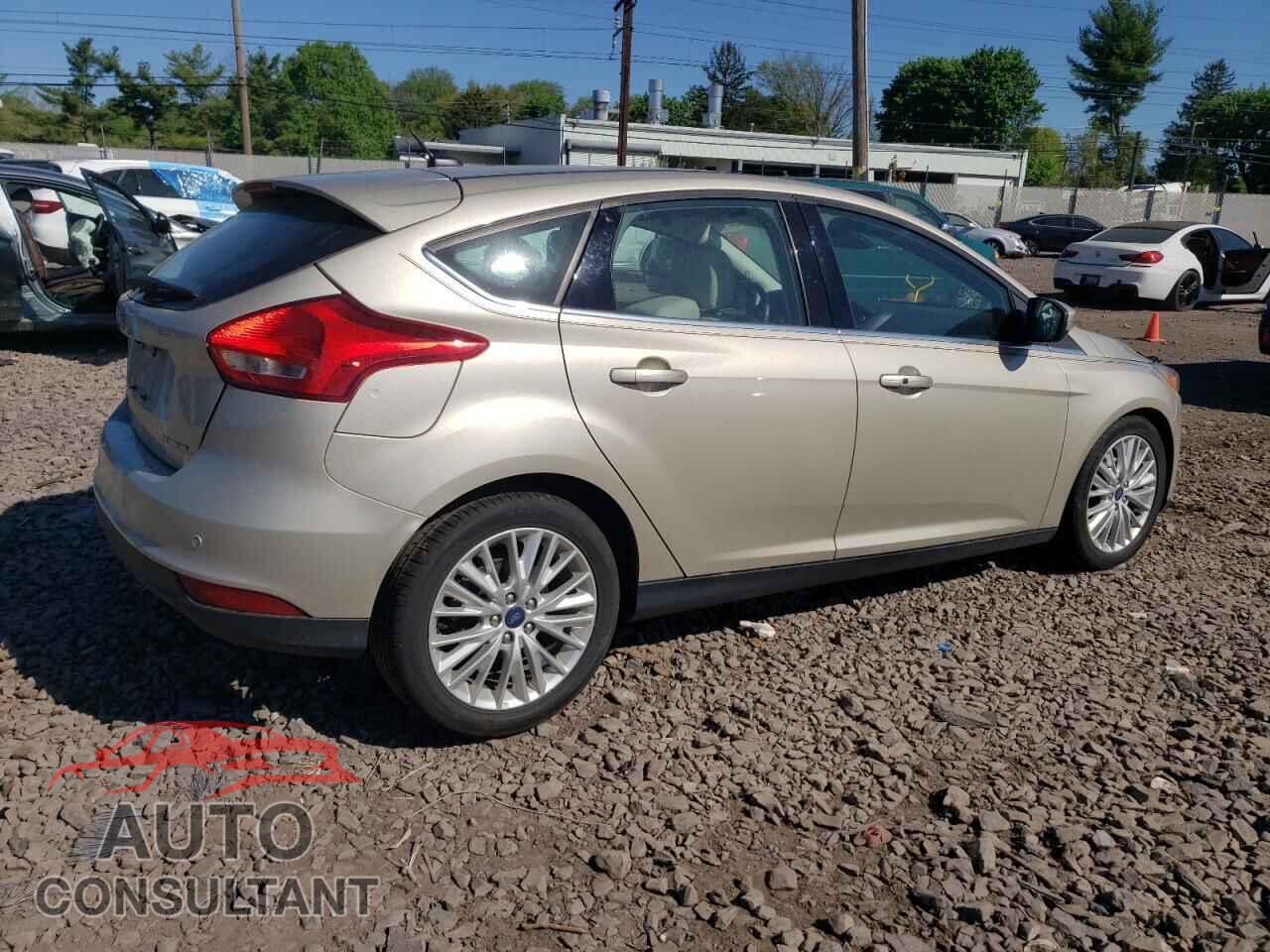 FORD FOCUS 2018 - 1FADP3N27JL219732