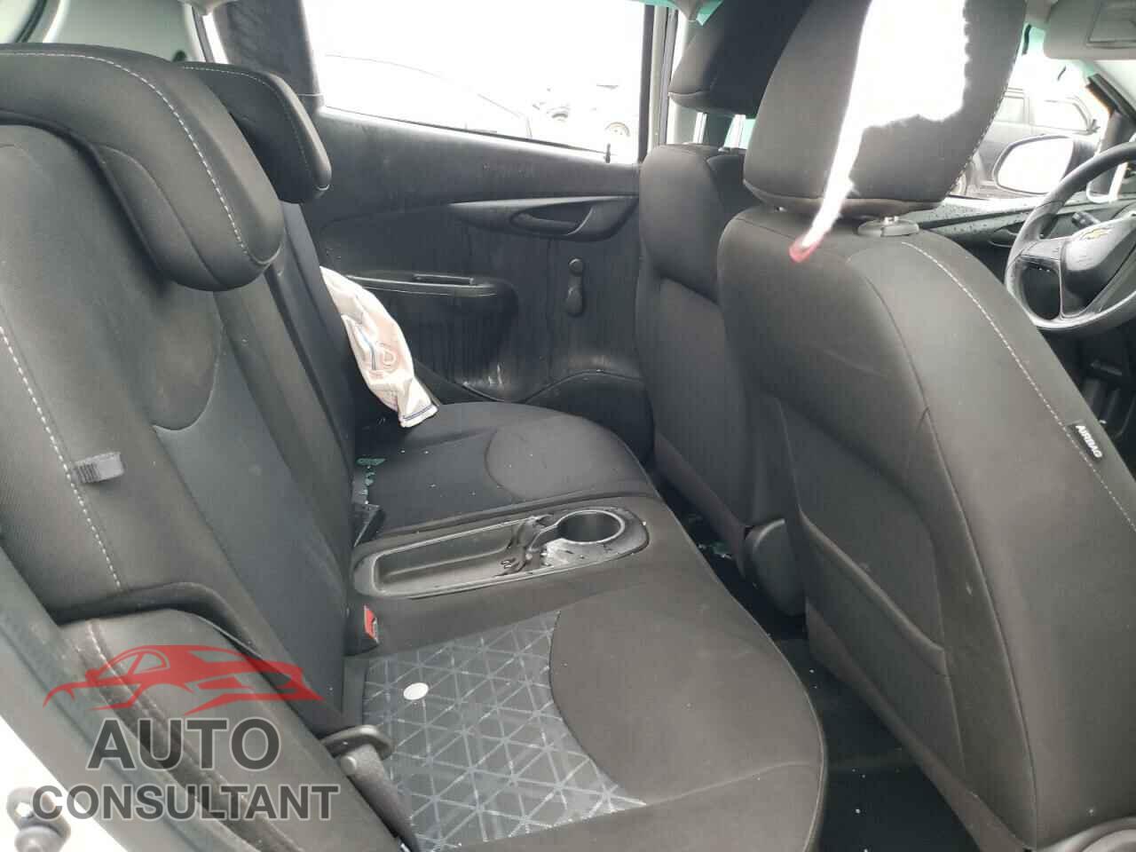 CHEVROLET SPARK 2021 - KL8CB6SA4MC700875
