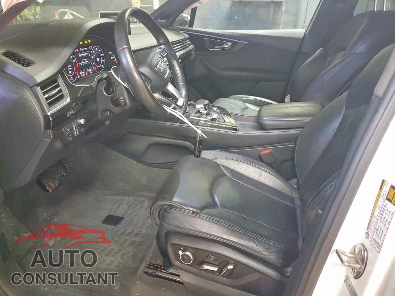 AUDI Q7 2017 - WA1VAAF77HD016532