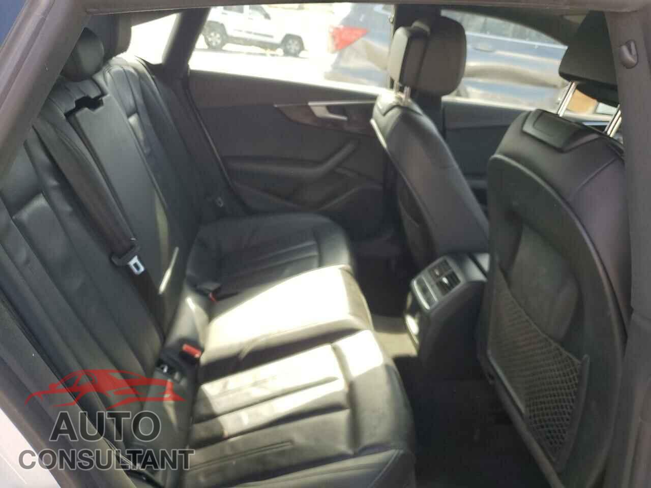 AUDI A5 2019 - WAUANCF50KA059232