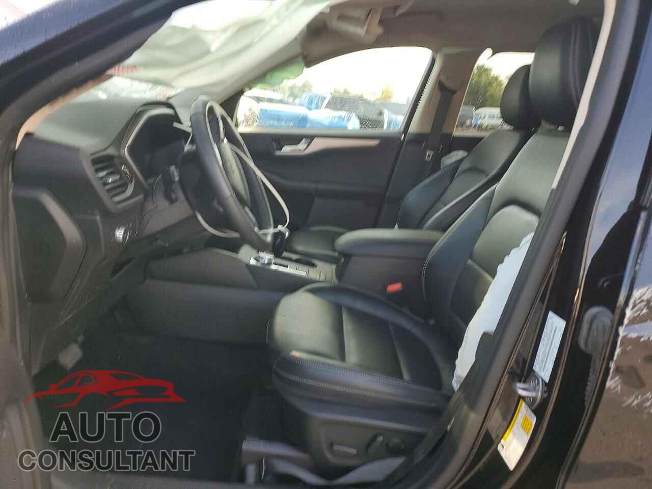 FORD ESCAPE 2020 - 1FMCU0H60LUA06643