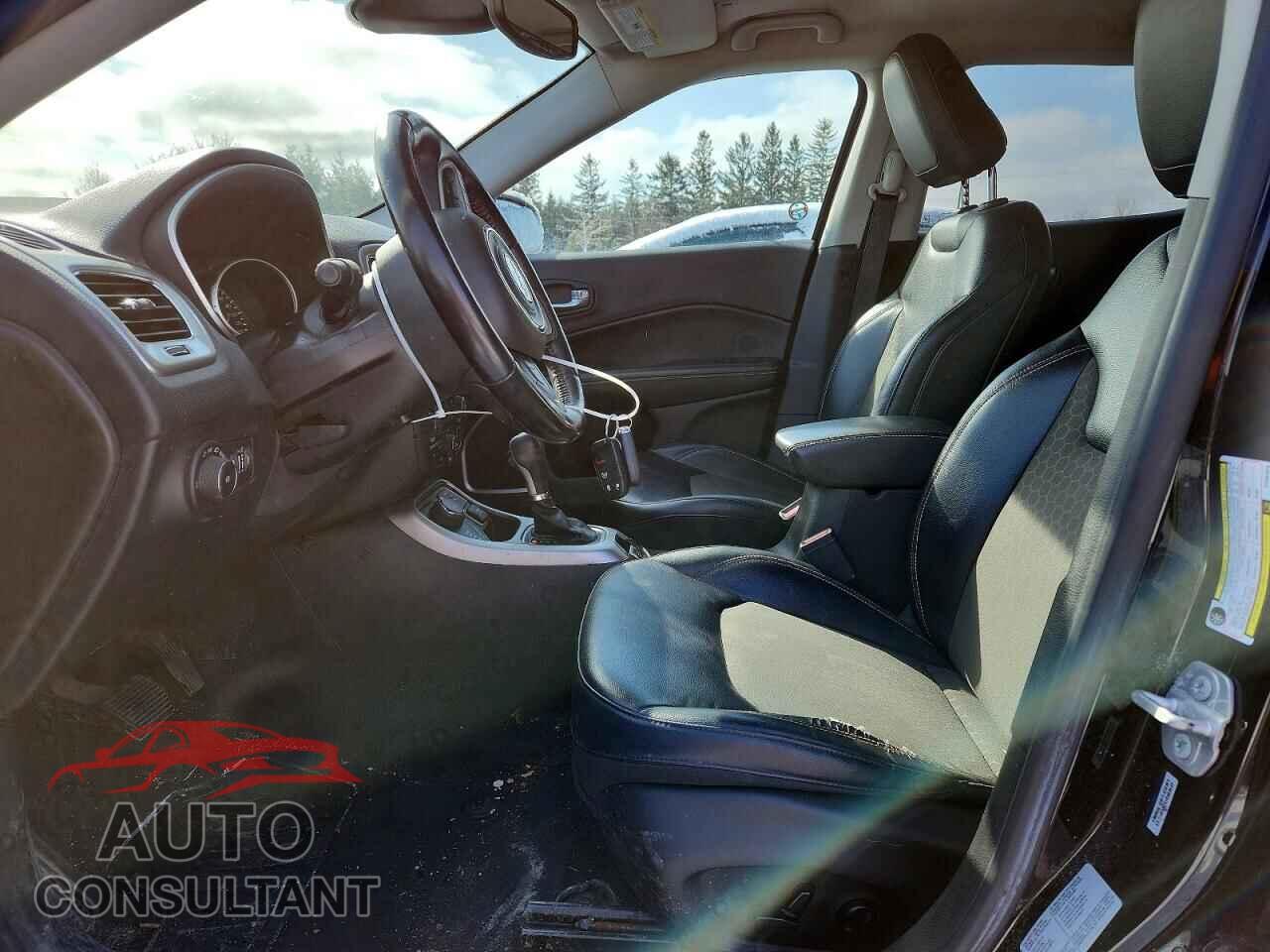 JEEP COMPASS 2017 - 3C4NJDBB4HT681075