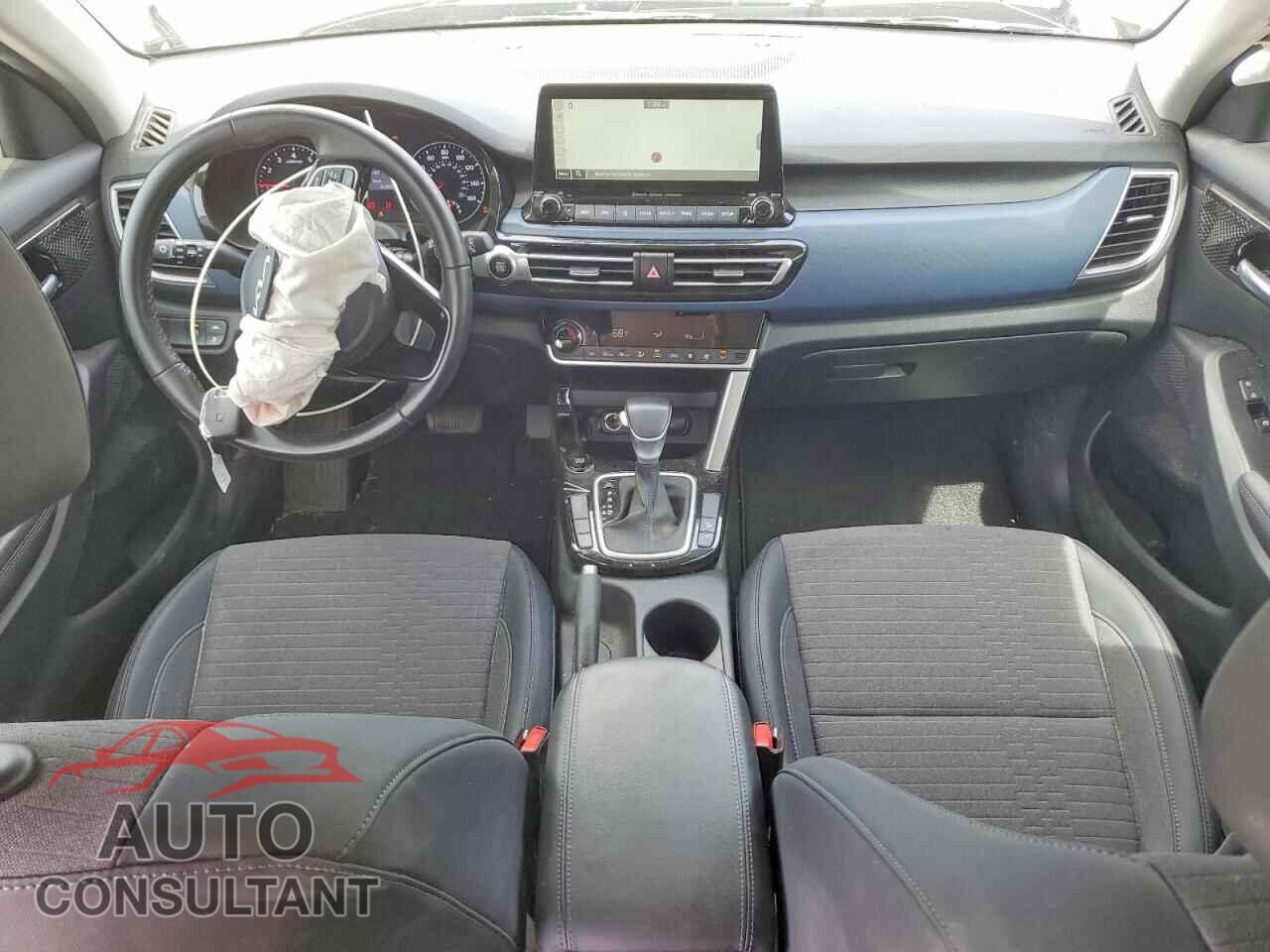 KIA SELTOS 2023 - KNDEU2AA9P7355232