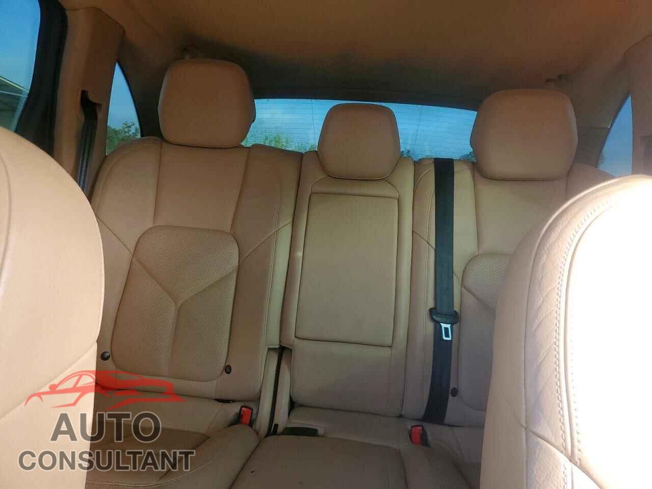 PORSCHE CAYENNE 2011 - WP1AB2A26BLA54803