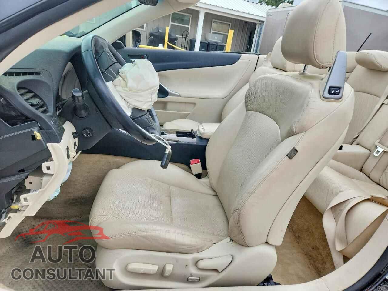 LEXUS IS 2010 - JTHFE2C2XA2501843