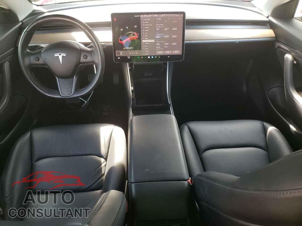 TESLA MODEL 3 2018 - 5YJ3E1EA1JF039902