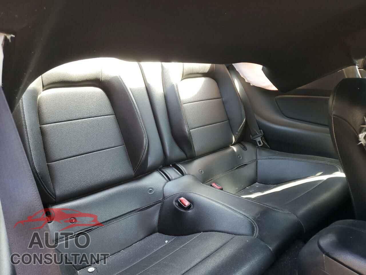 FORD MUSTANG 2017 - 1FA6P8CF3H5320163