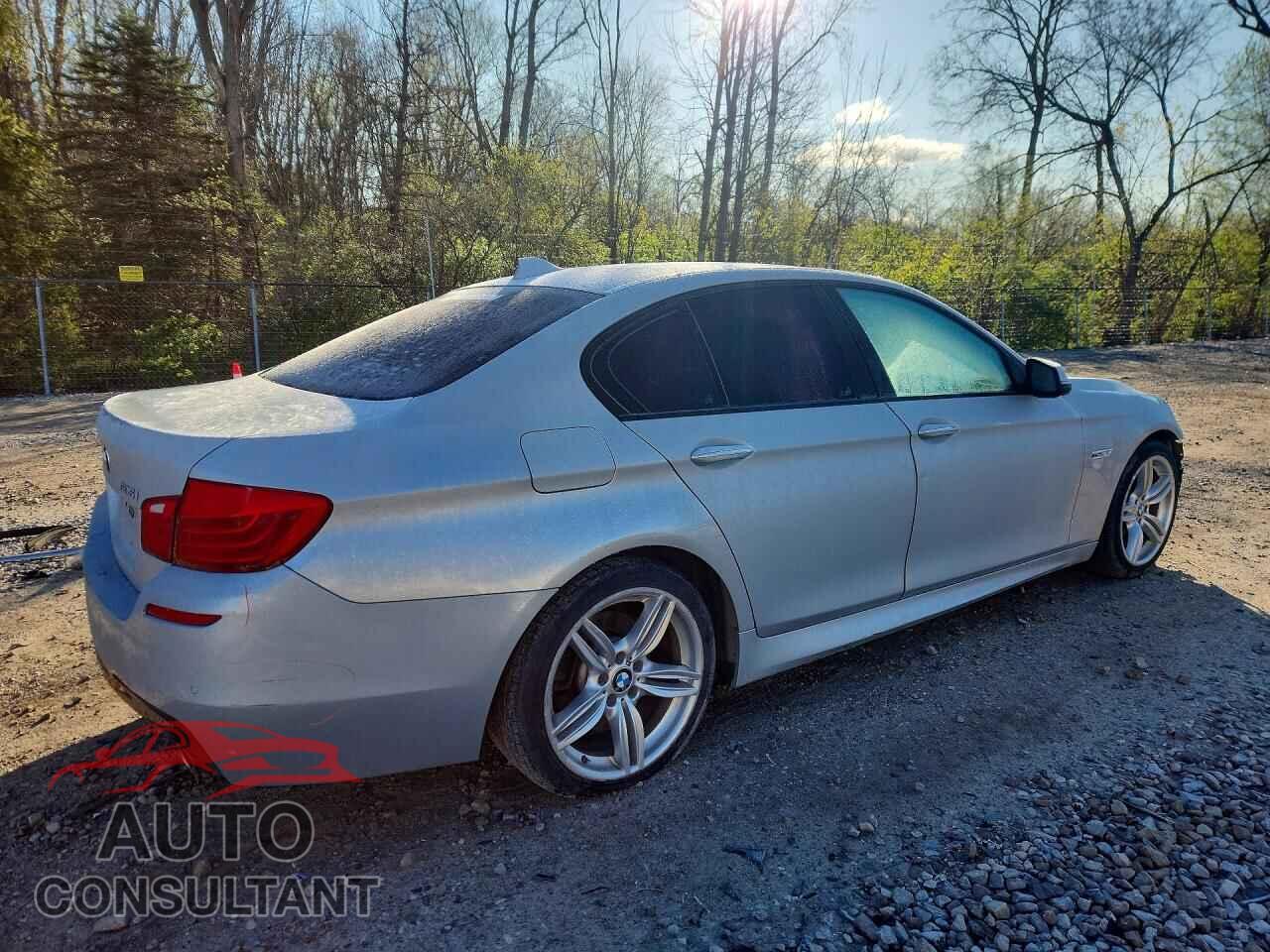 BMW 5 SERIES 2015 - WBA5B1C54FD920760