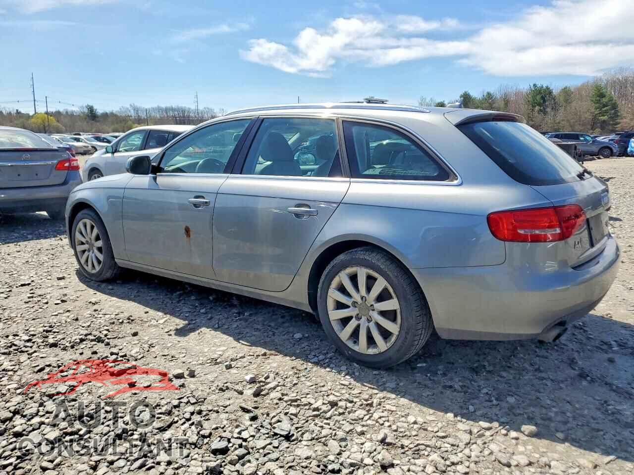AUDI A4 2010 - WAUWFAFL5AA177720