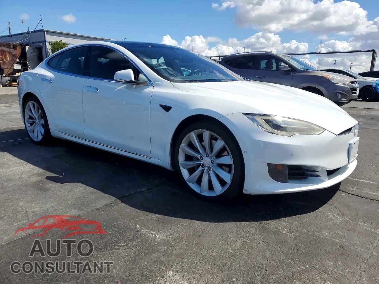 TESLA MODEL S 2017 - 5YJSA1E10HF199030