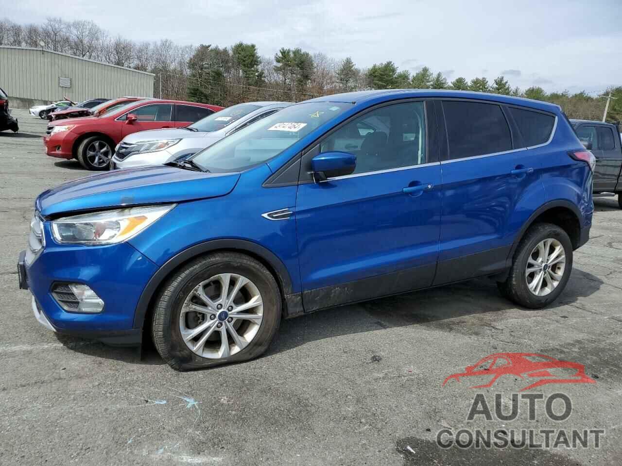 FORD ESCAPE 2017 - 1FMCU9GD7HUD14209