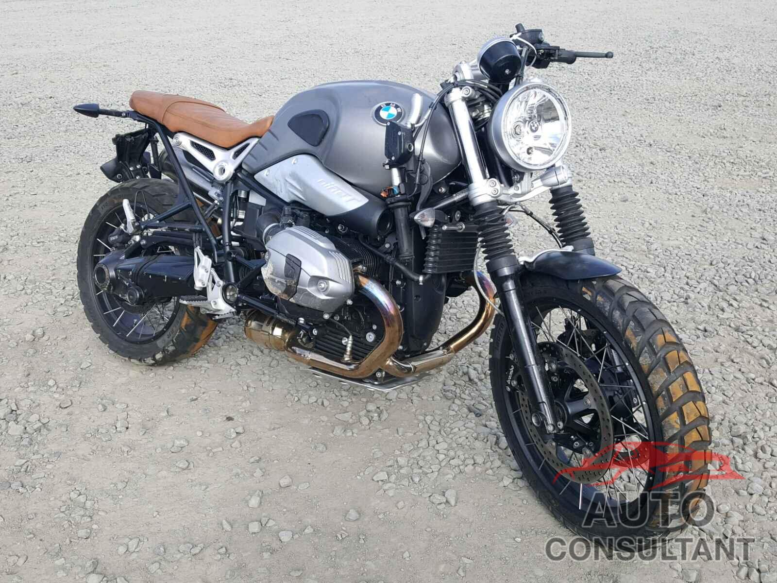 BMW MOTORCYCLE 2017 - WB10J330XHZ794049