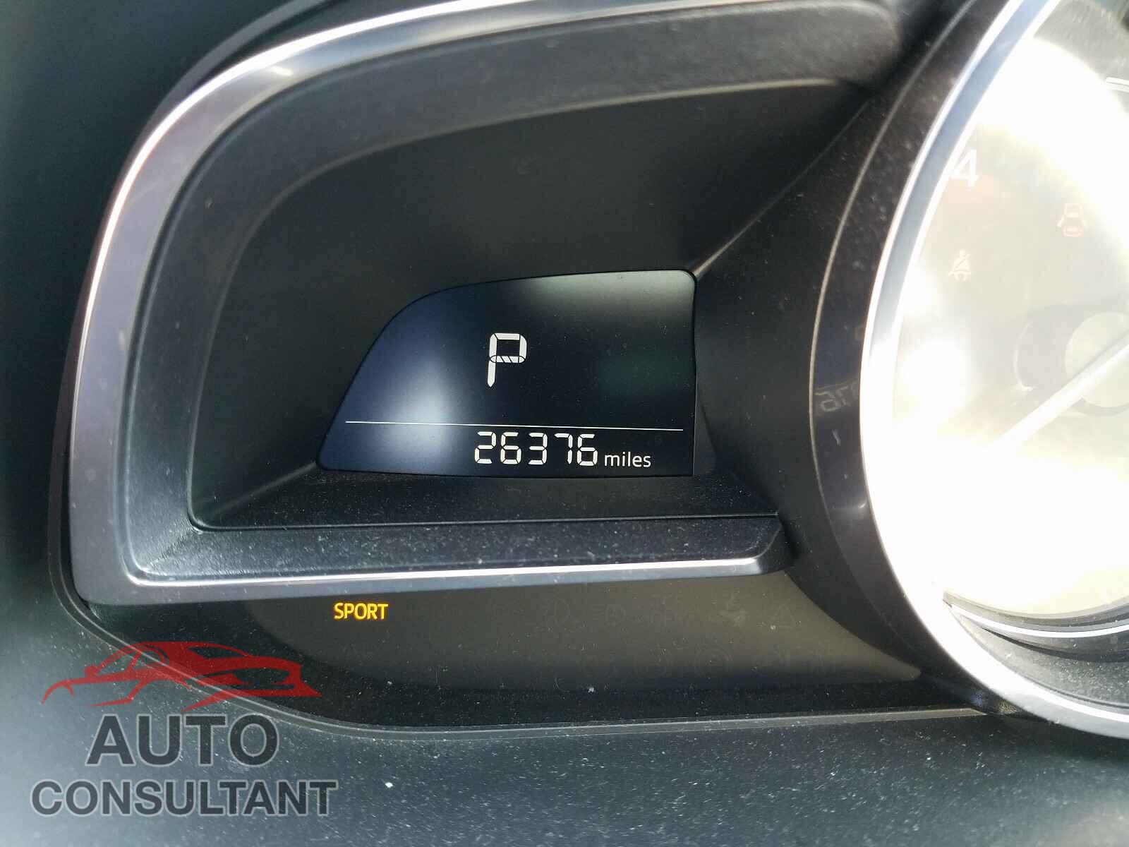 MAZDA 3 2017 - 3MZBN1W36HM149181