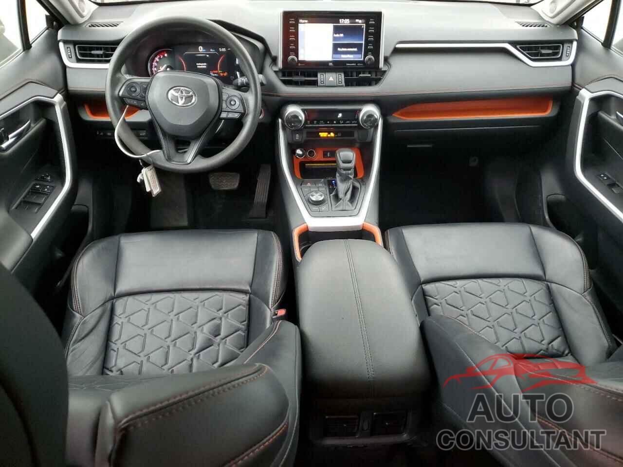 TOYOTA RAV4 2019 - 2T3J1RFV3KW003708