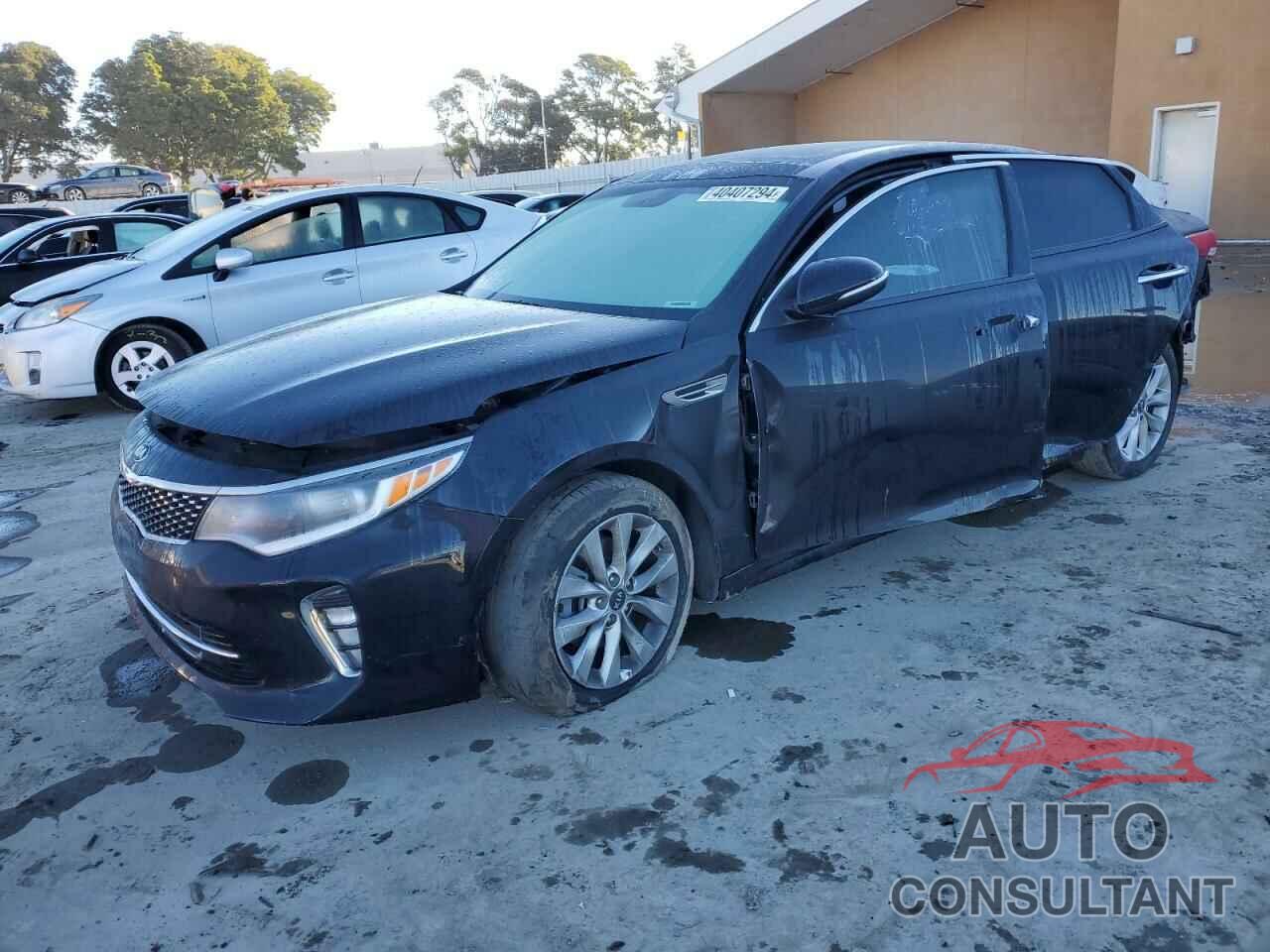 KIA OPTIMA 2018 - 5XXGT4L37JG204345