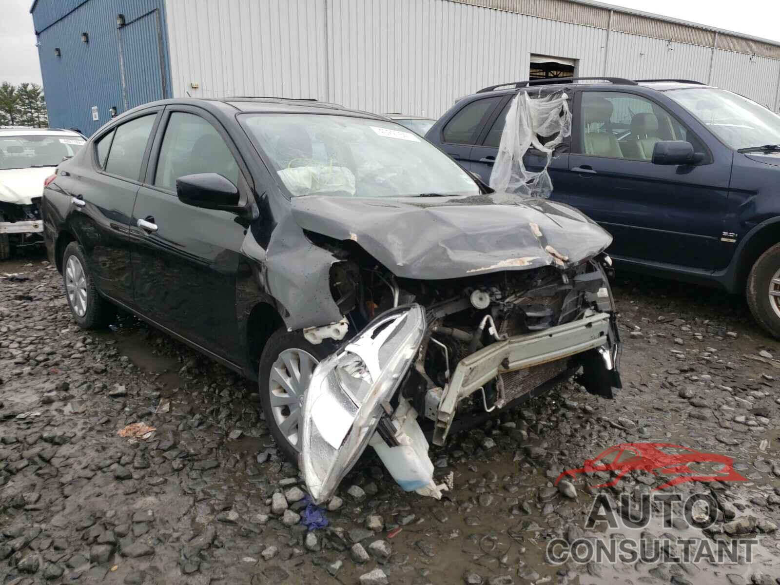 NISSAN VERSA 2017 - 3N1CN7AP7HL806731
