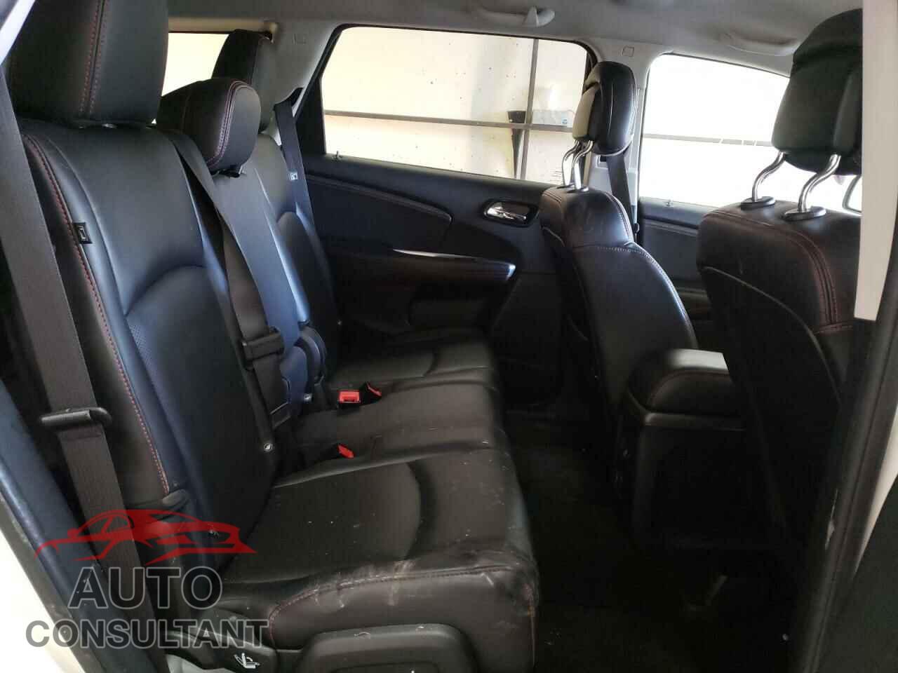 DODGE JOURNEY 2017 - 3C4PDCEG2HT581056