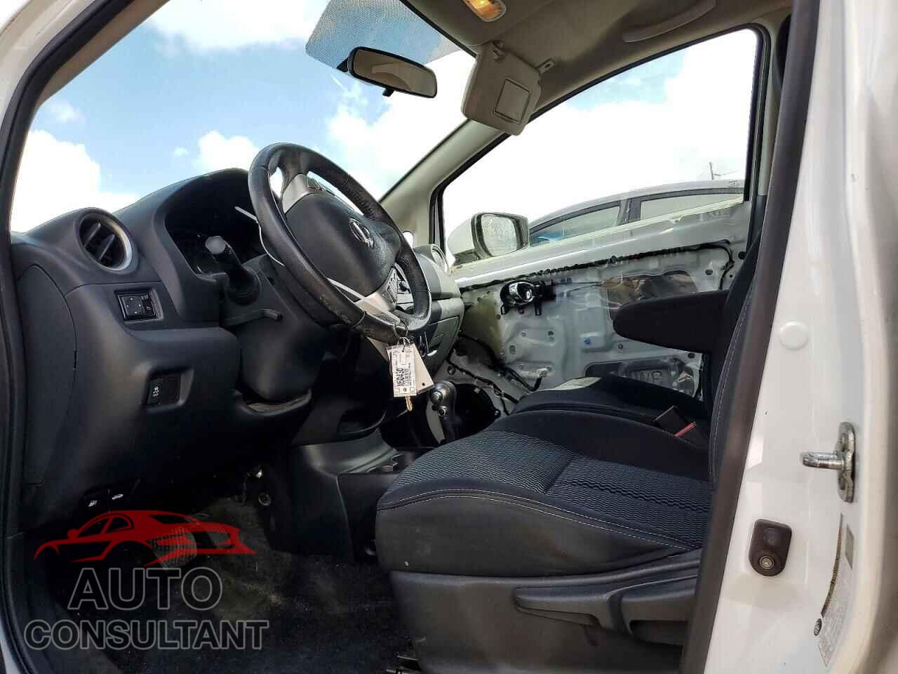 NISSAN VERSA NOTE 2016 - 3N1CE2CP4GL395058