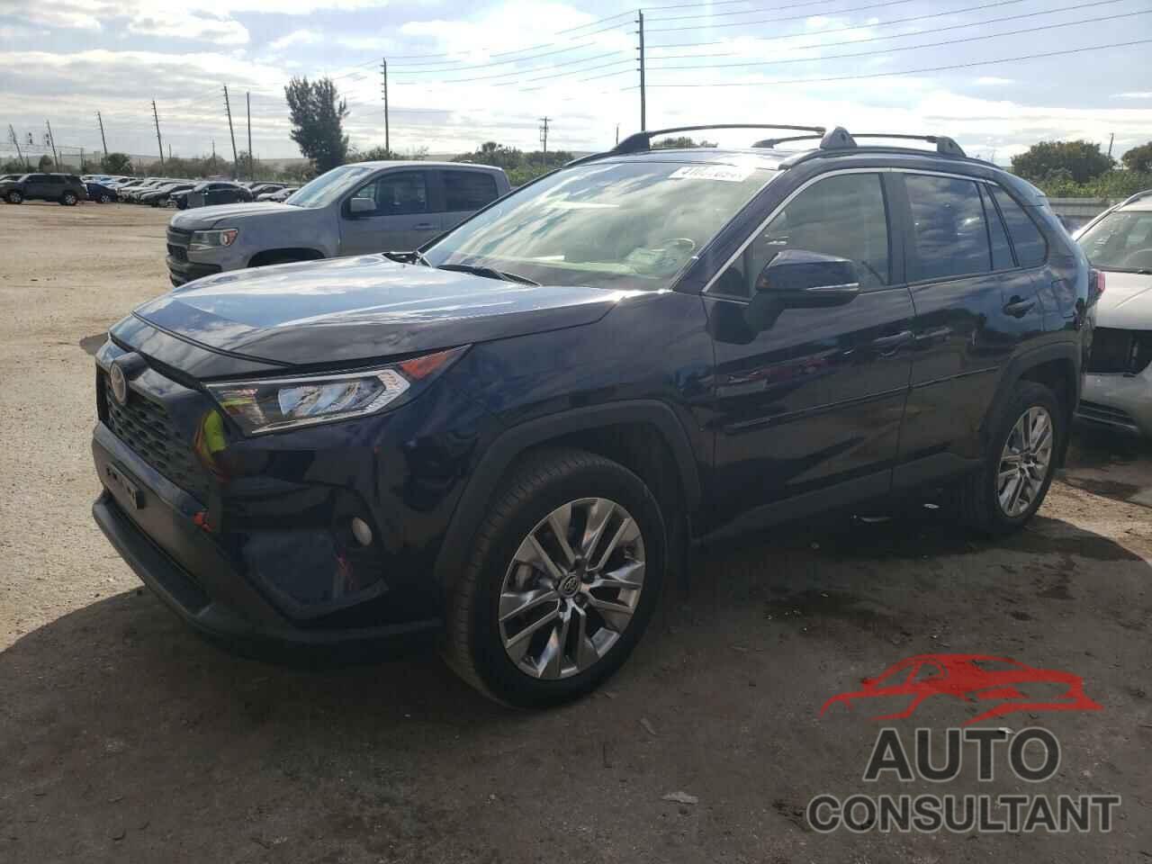 TOYOTA RAV4 2021 - JTMA1RFV0MD073196