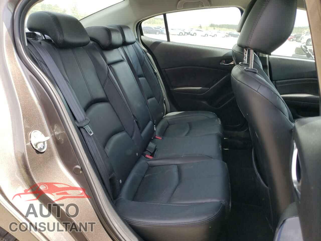 MAZDA 3 2017 - 3MZBN1V70HM100305