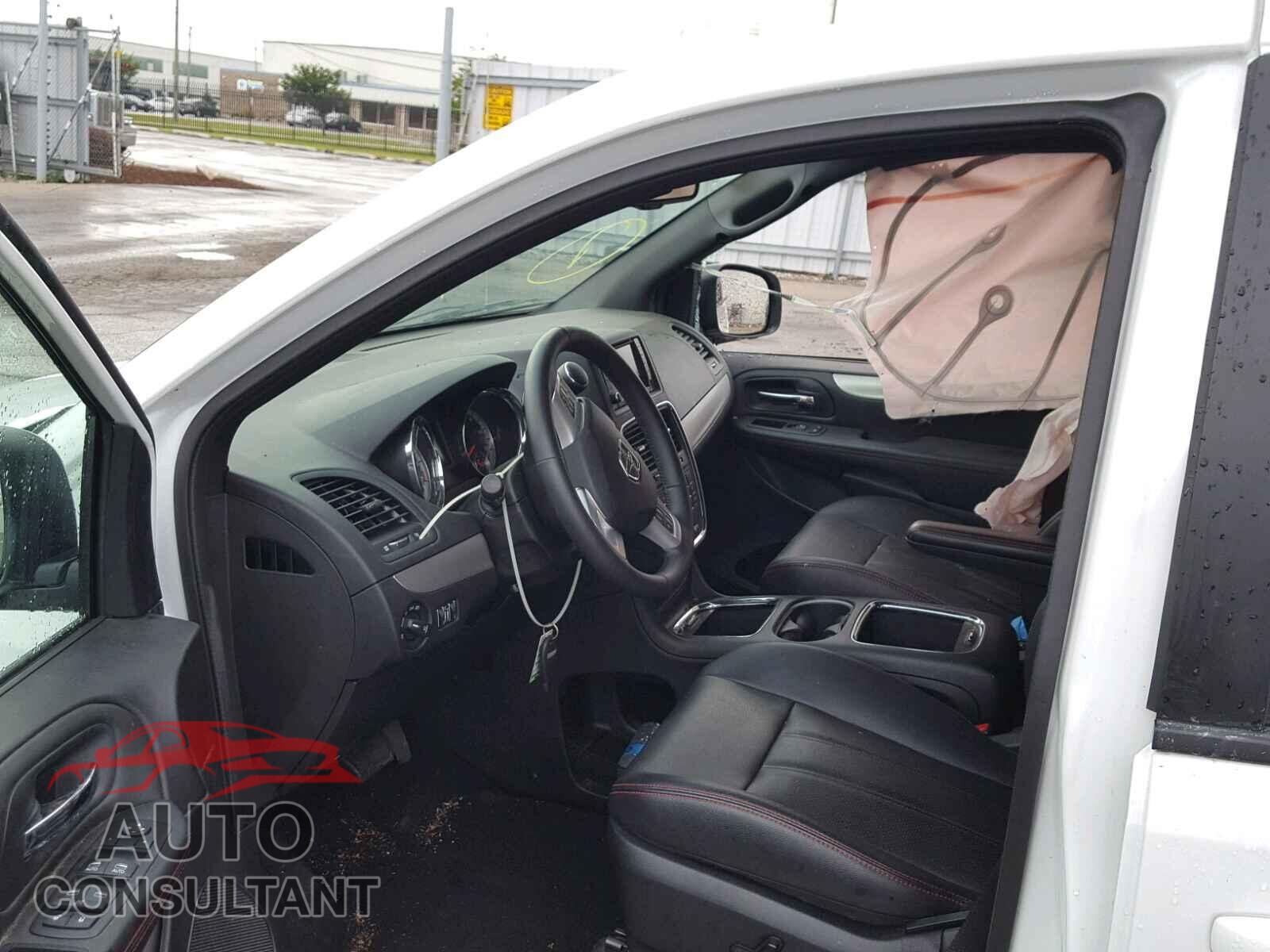DODGE CARAVAN 2017 - 2C4RDGEG8HR740813
