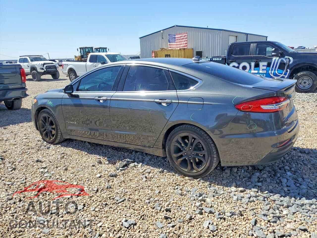 FORD FUSION 2019 - 3FA6P0RU8KR257542