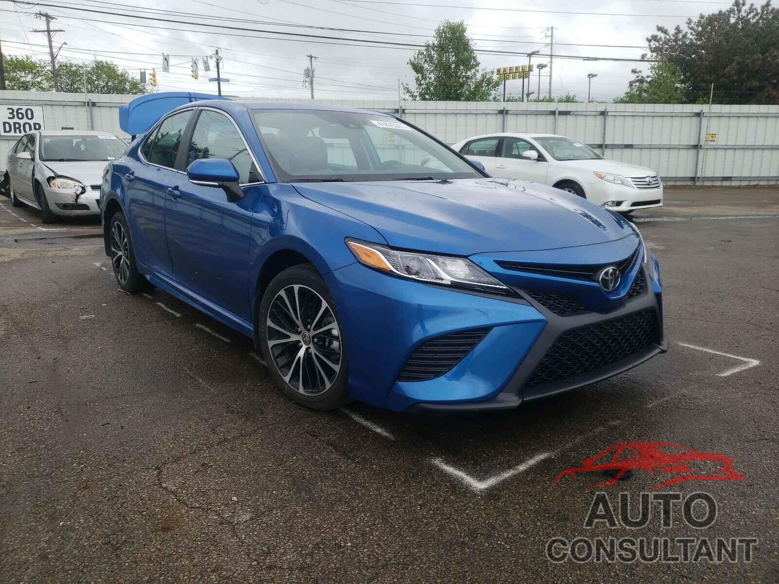 TOYOTA CAMRY 2020 - 4T1M11BK3LU011005