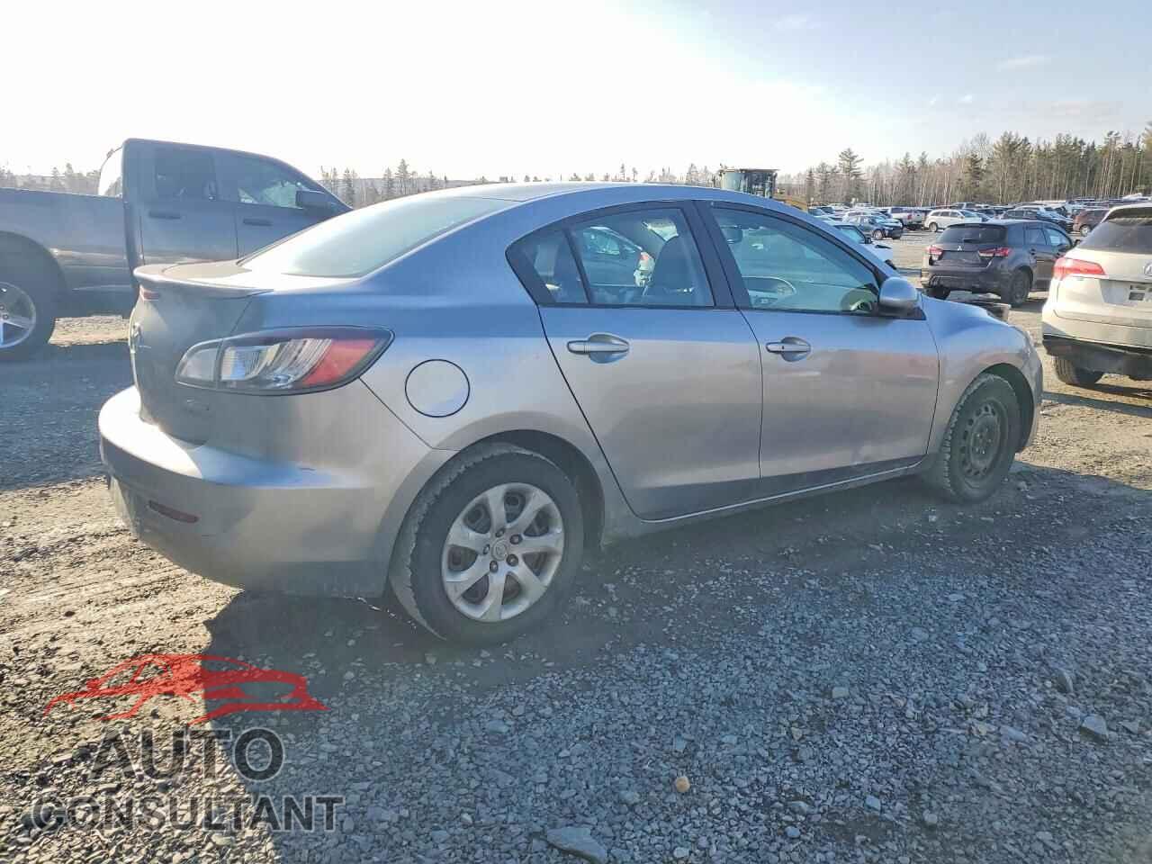 MAZDA 3 2013 - JM1BL1V73D1713518