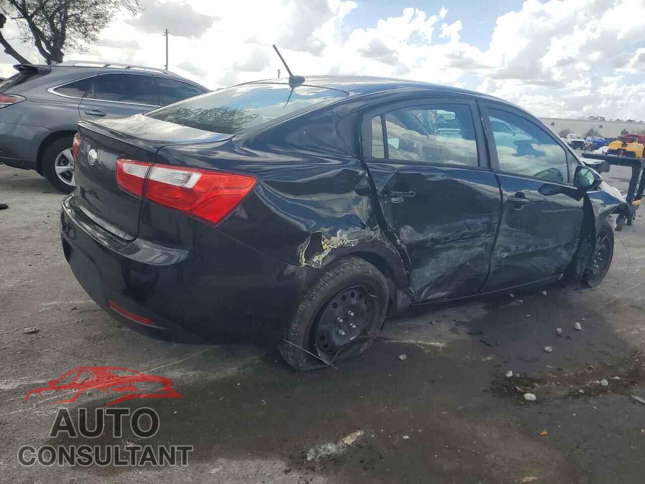KIA RIO 2015 - KNADN4A34F6427414