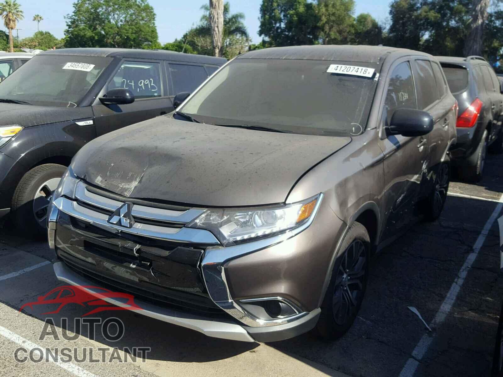 MITSUBISHI OUTLANDER ES 2017 - JA4AD2A34HZ054867