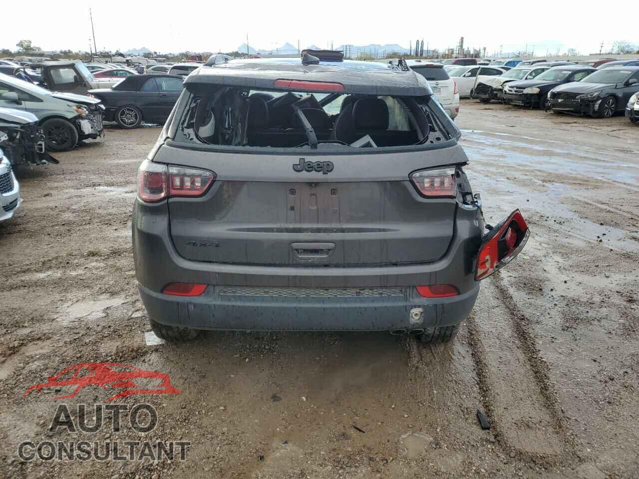 JEEP COMPASS 2019 - 3C4NJDBB9KT623003