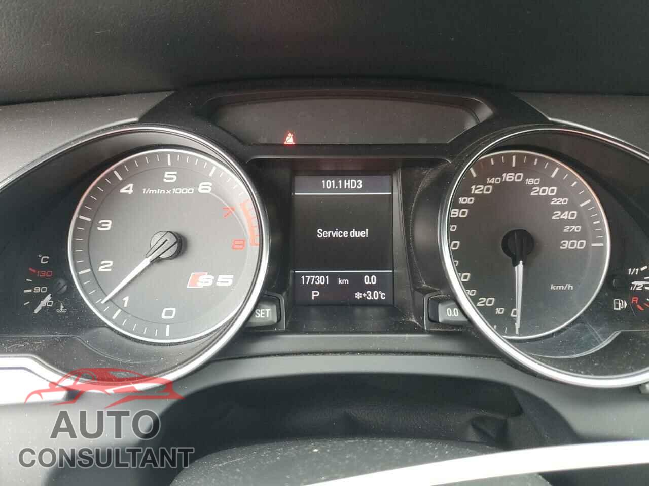 AUDI S5/RS5 2012 - WAULVBFR4CA005231