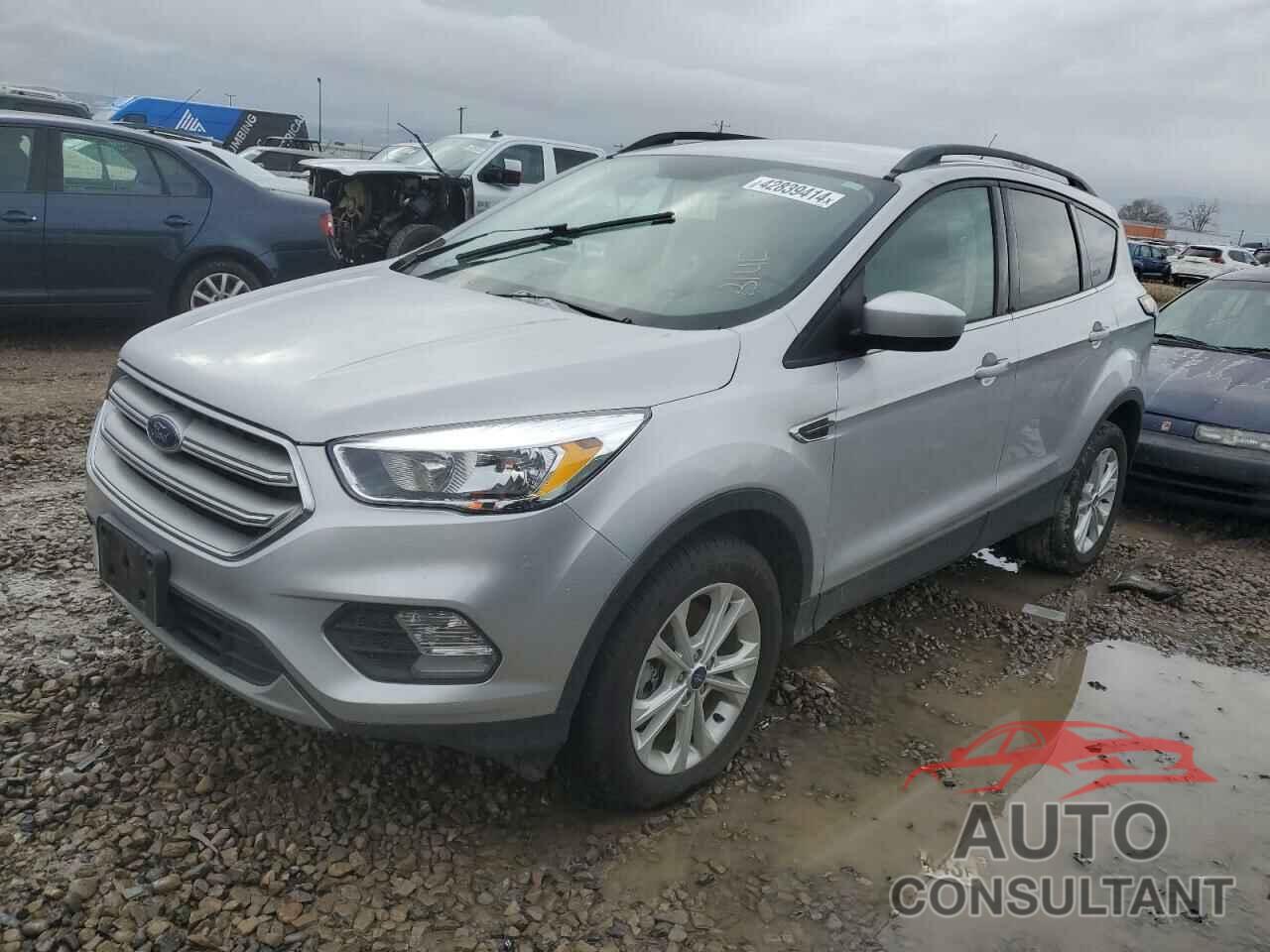 FORD ESCAPE 2018 - 1FMCU9GD0JUD38258