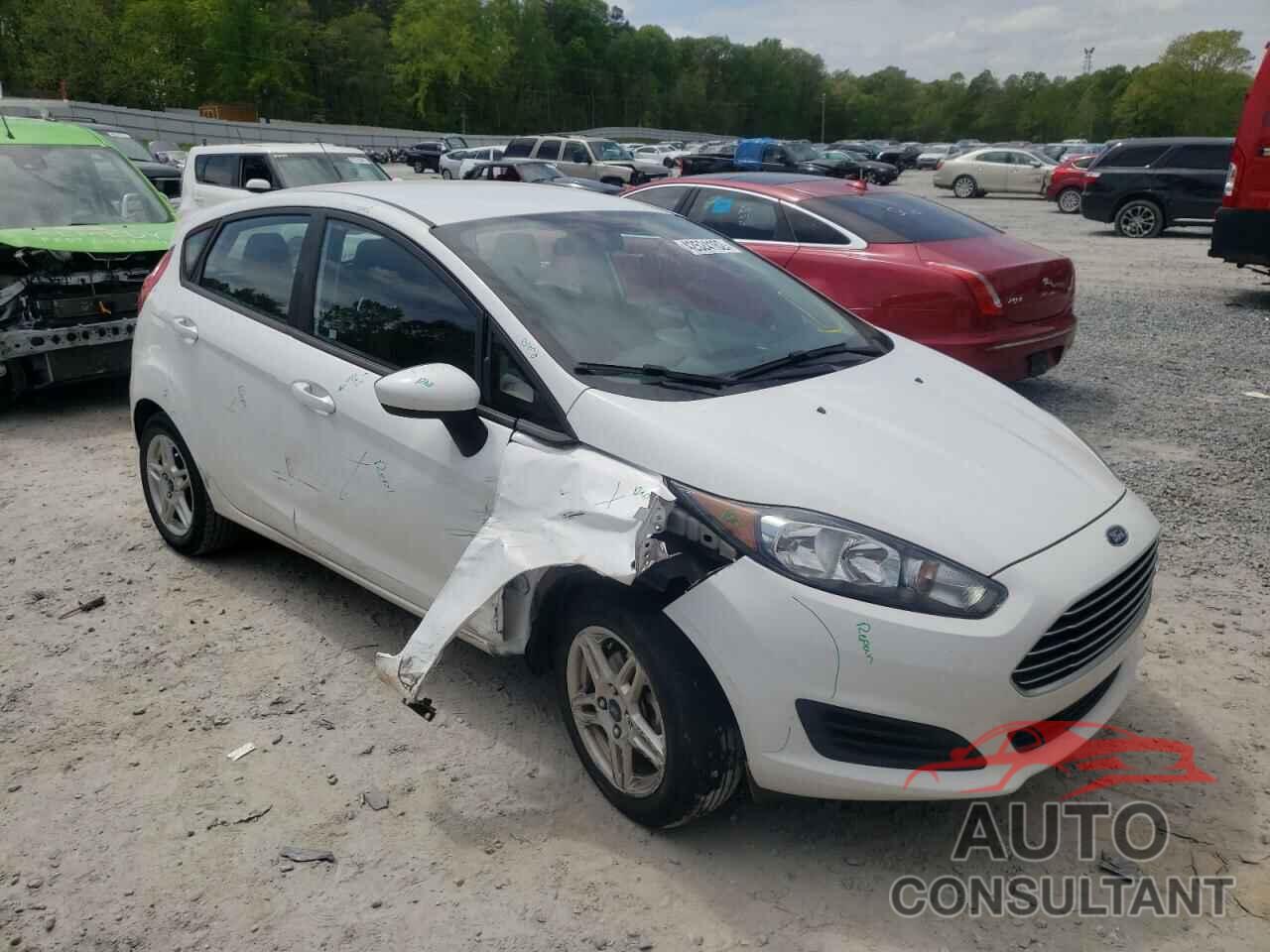 FORD FIESTA 2018 - 3FADP4EJ4JM104971