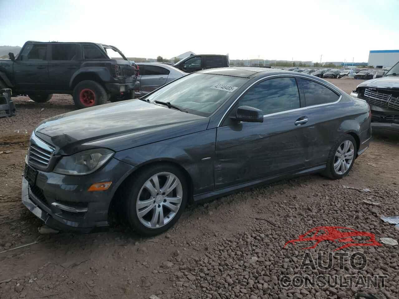 MERCEDES-BENZ C-CLASS 2012 - WDDGJ5HB6CF914145