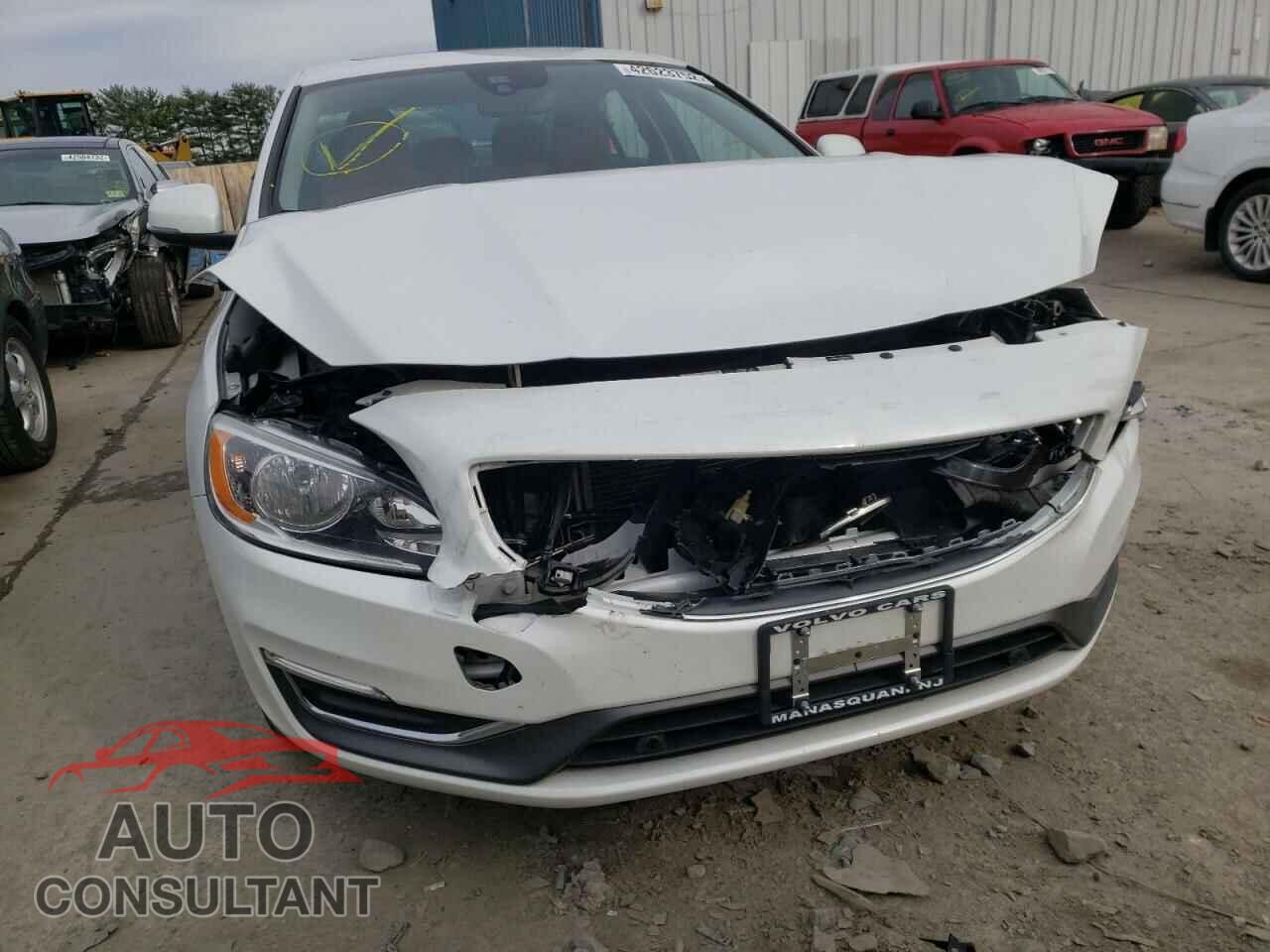 VOLVO S60 2017 - LYV402TK7HB153807