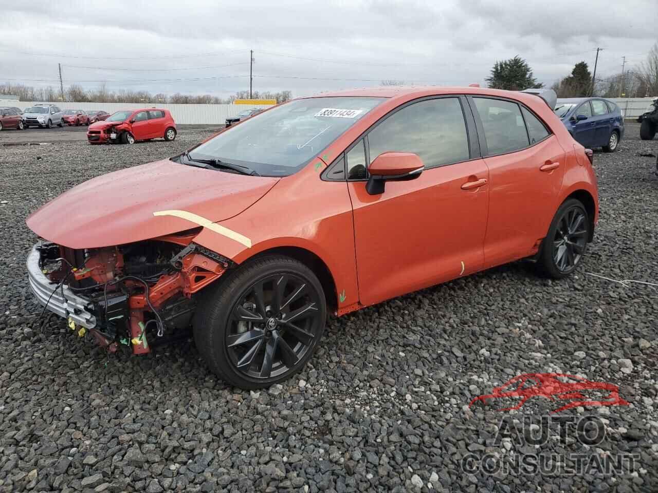TOYOTA COROLLA 2024 - JTNC4MBE1R3227562