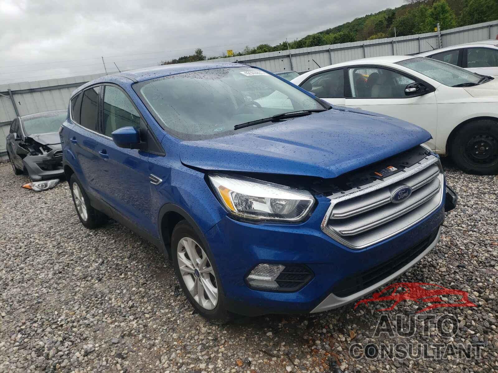 FORD ESCAPE 2017 - 1FMCU0GD1HUC09421